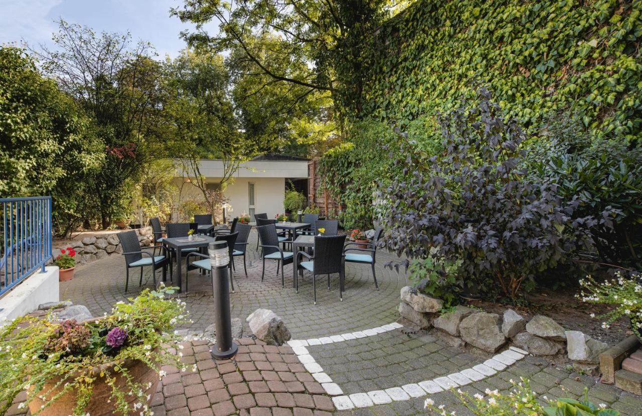 Garden Bilk Hafen Hotel Dusseldorf Exterior photo