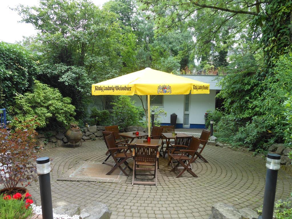 Garden Bilk Hafen Hotel Dusseldorf Exterior photo